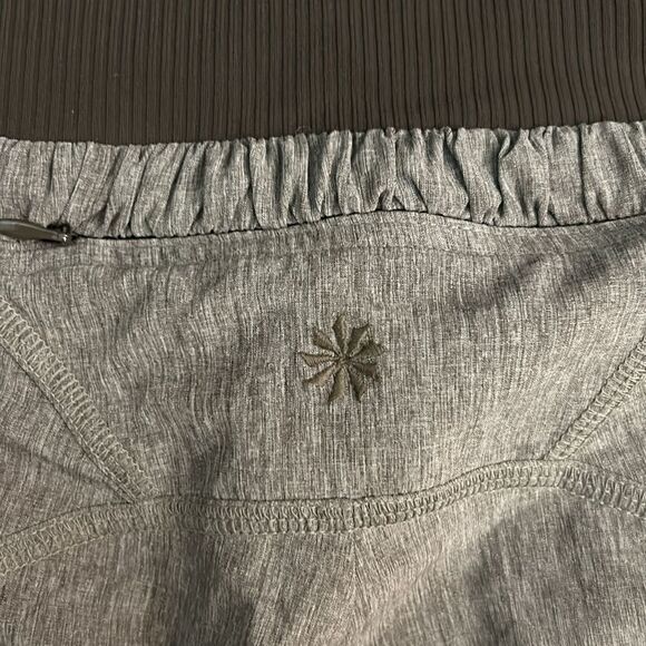 ATHLETA Gray Allegro Capri Jogger Pants - Picture 8 of 8